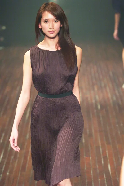 Look 29
